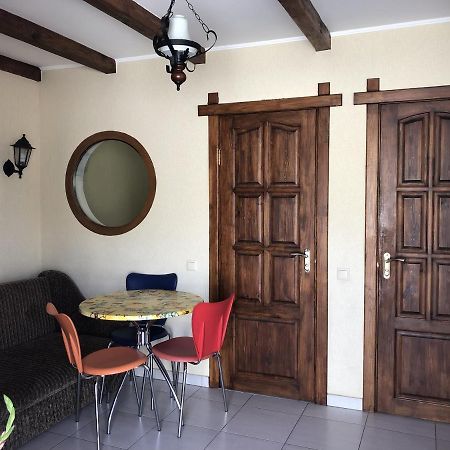 Apartments With Kitchen And Garden Kiev Exterior foto